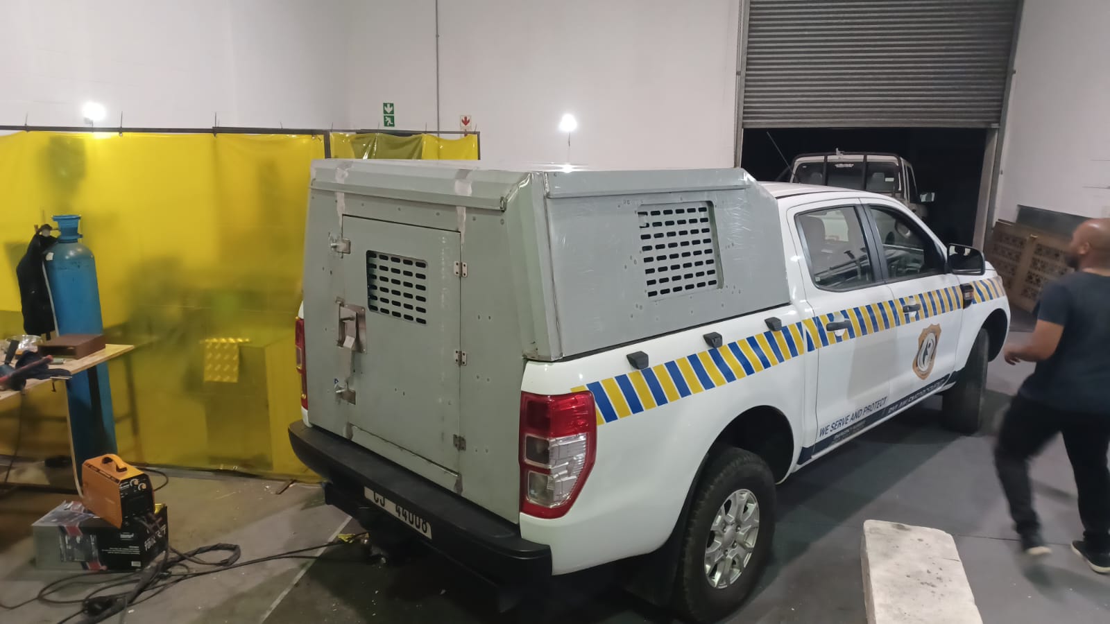 Custom vehicle and trailer fabrication