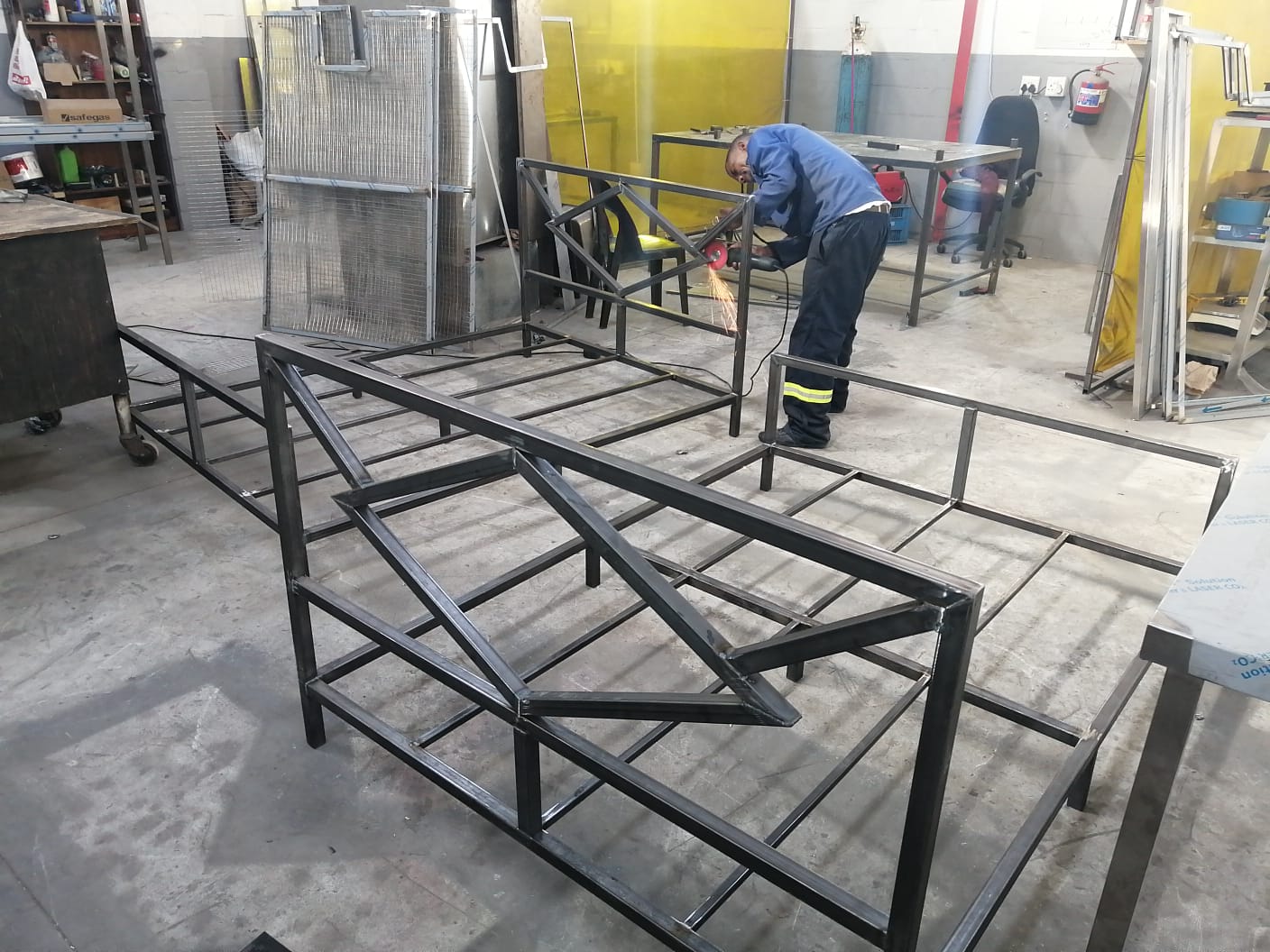 Structural steel and balustrade fabrication